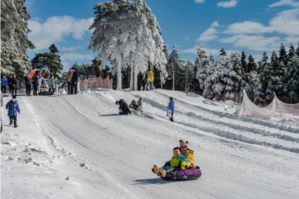 明月山滑雪场12月25日试营业，你的疑问全解答！